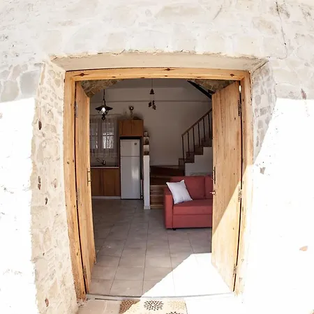 Angeli's Traditional Village House Limassol